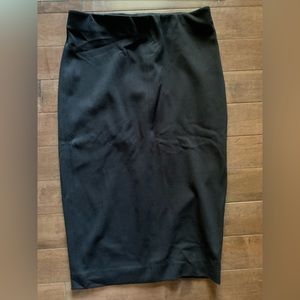 Aritzia - Wilfred Knee length skirt - Size Medium